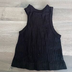 black crop top